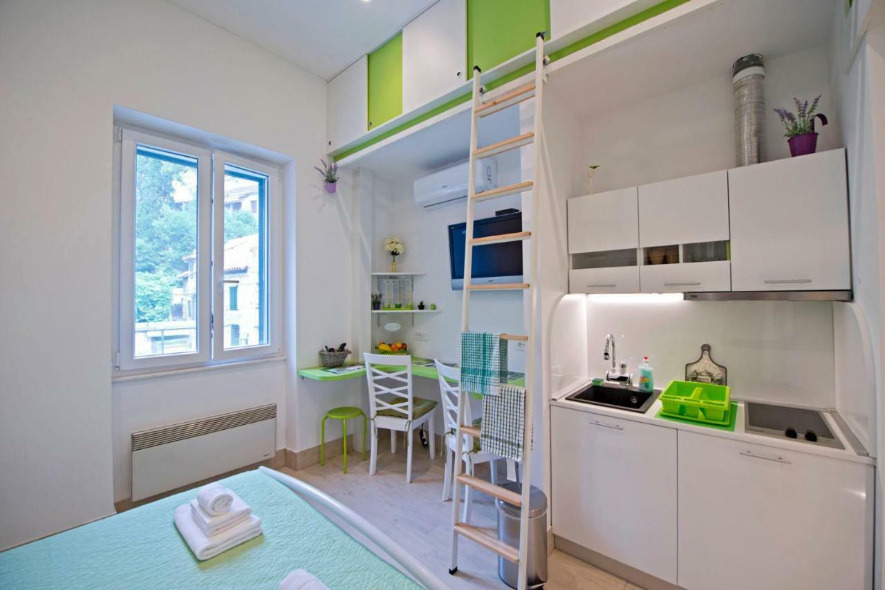 Microapartment Suni Split Exterior photo